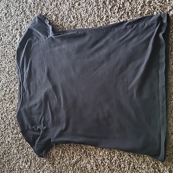 Faded Glory Basic Black V-Neck Tee EUC - Picture 4 of 5